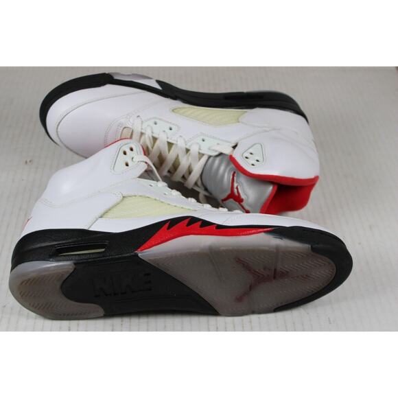 Jordan 5 Retro \